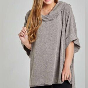 Altar’d State Stoneleigh Oversized Cowl Neck Poncho Top M